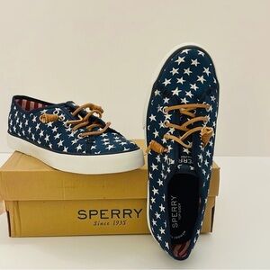Sperry Navy Pier View Stars Print Canvas Sneakers with Tan Laces Size 7 1/2
